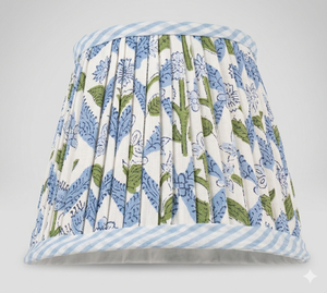 Iluminación Decorativa para el Hogar, Pantalla de Lámpara Plisada con Estampado a Mano, Azul Costero Floral, Mediana, 4 Pulgadas de Alto x 6 Pulgadas de Ancho x 5 Pulgadas de Profundidad - Product Image 1