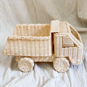 Nouveaux jouets miniatures en rotin faits à la main, adorable camion miniature pour enfants, taille poupée, pour enfants. - Product Image 4
