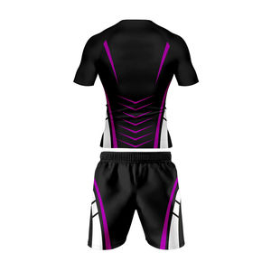 Tenue de combat MMA personnalisée pour hommes : Rashguard et short sur mesure en tissu respirant et extensible pour Jiu-Jitsu et Kickboxing - Product Image 3