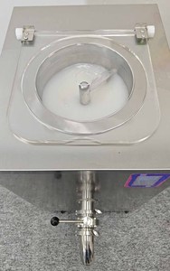 Machine de pasteurisation verticale pour lait, fruits et crème glacée de 20 L, machine de stérilisation alimentaire automatique - Product Image 3