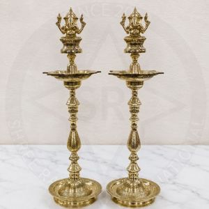 Support d'Idole Trishul Damru en Laiton de Luxe pour Décoration de Temple, Cadeau Religieux Hindou, Trident de Shiva, Pièce Décorative en Laiton - Product Image 2