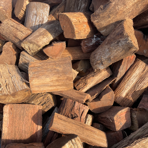 Leña de Primera Calidad Secada en Horno y Empilada en Palés, Leña de Roble/Abeto y Abedul Disponible en Stock en España - Product Image 6