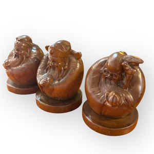 Estatuas en miniatura de los Tres Dioses de la Fortuna, la Prosperidad y la Longevidad, exquisitamente talladas. - Product Image 1