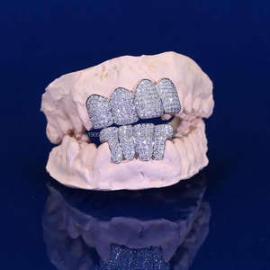 Grillz de luxe en argent sterling 925 plaqué or entièrement glacé avec moule gratuit cultivé en laboratoire VVS expédition rapide cadeau parfait pour lui - Product Image 1