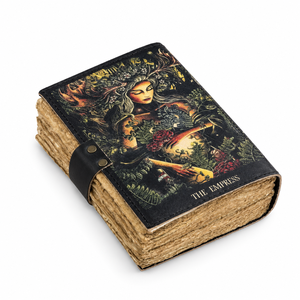 Cuaderno de Cuero Vintage con Cubierta de Tarot Empress, Papel Acuarela con Borde Irregular, Cierre Magnético, Encuadernación Cosida, Regalo de Alta Calidad - Product Image 1