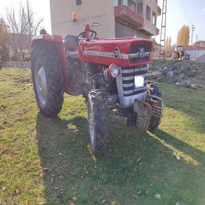 Tractor Agrícola Multifuncional Massey Ferguson 135 MF135 4X4 de Uso Pesado, Maquinaria Agrícola Lista para Todas las Tareas Agrícolas - Product Image 6