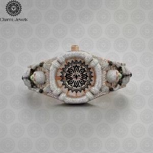 Montre de luxe Charm Jewels en acier inoxydable, boîtier de 40 mm, incrustée de diamants, mouvement mécanique analogique, étanche 10 bars, automatique - Product Image 2