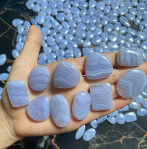 Lot en gros de cabochons de pierres précieuses en agate bleue naturelle de qualité supérieure, taille libre, pour bijoux de guérison, décoration intérieure et cadeaux - Product Image 6
