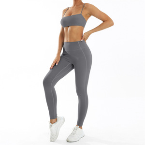 Vêtements de sport personnalisés en gros, ensemble de vêtements de sport actifs en 2 pièces, vêtements de fitness, ensemble de yoga à séchage rapide pour femmes - Product Image 4