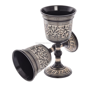 Juego de Copas de Latón Grabadas a Mano, Acabado Negro Plateado Vintage, Diseño Romano, Copa de Vino Decorativa, Decoración del Hogar, Vajilla, Bar - Product Image 2