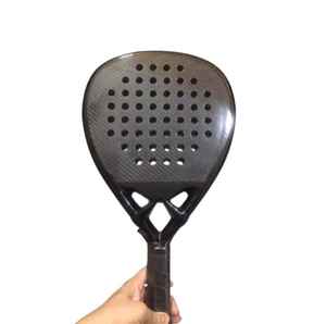 Raquettes de paddle en carbone 18K personnalisées à prix abordable, fabriquées en usine, nouveau modèle 2026, raquettes de paddle unisexes - Product Image 5