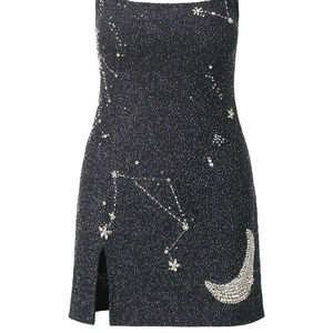 Magnifique robe sirène à col rond brodée à la main avec corsage perlé, en tulle superposé, antistatique, longueur genou, idéale pour les soirées - Product Image 1