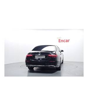 Mercedes-Benz Classe S S580L 4MATIC 2024, 4.0L, boîte automatique, toit ouvrant panoramique, sièges électriques, conduite à gauche, 28 252 km - Product Image 4