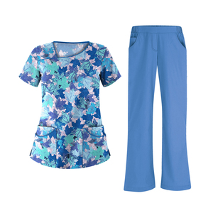 Uniformes de Enfermería Elásticos Unisex con Estampado Floral de Alta Calidad, Antiarrugas, con Excelentes Técnicas de Impresión - Product Image 1
