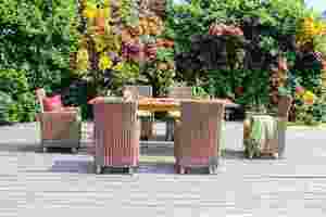 Ensemble de salle à manger en rotin de qualité supérieure pour 6 personnes avec table en bois massif pour patio - Product Image 3