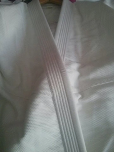 Kimono Unisexe Pré-rétréci en Tissu Perlé pour Entraînement MMA, Karaté, BJJ – Ensemble Personnalisable 2026 avec Logo Frontal - Product Image 3