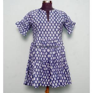 Robe courte pour femmes, printemps et été, 100% coton, imprimé floral, tissu tricoté, manches courtes, silhouette en A, respirante, pour les fêtes - Product Image 1