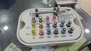 Kit de Llave Dinamométrica para Implantes Dentales Dogmatic International DM2995, Destornillador Manual con Trinquete, Acero Inoxidable, Colorido - Product Image 2