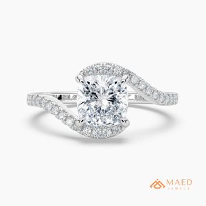 แหวนหมั้นเพชรโมอิสซาไนต์ทรงเรเดียนท์คัท Maed Jewels LR 101 NYE ประดับเพชรแบบพาเว่ ล้อมรอบด้วยกรอบเงินแท้ 925 ดีไซน์หรูหราสำหรับเจ้าสาว - Product Image 1