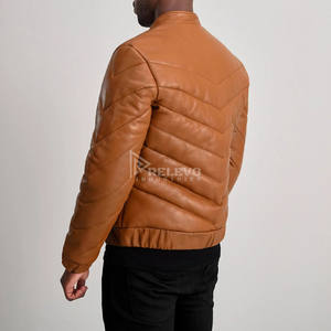 Mayorista de Moda: Chaqueta de Moto de Cuero Genuino para Hombre, Estilo Urbano de Alta Gama, Diseños Lisos de Última Tendencia, MOQ Bajo, Personalizable - Product Image 5