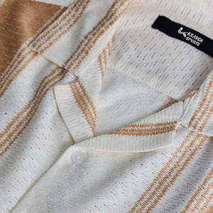 Chemises à col cubain pour hommes, style actuel, fabriquées en usine, en tissu uni teint et à séchage rapide. - Product Image 4