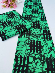 Tissu en Coton Ankara et Imprimé Ciré Africain de Haute Qualité du Sierra Leone à Motifs Vifs pour Vêtements, Artisanat et Pagne - Product Image 5