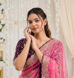 Sari en soie rose avec blouse brodée pour mariage, tenue traditionnelle indienne pour femme, longueur au sol - Product Image 5