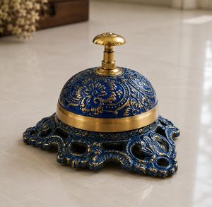 Campana de Servicio Vintage de Latón con Acabado de Esmalte Azul Antiguo, Campana Decorativa Ornamentada para Recepción, Hotel o Restaurante - Product Image 1