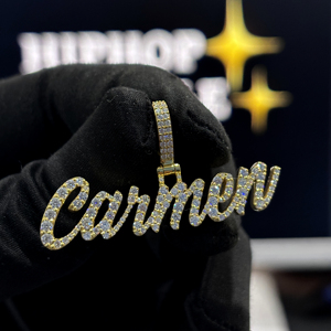 จี้ห้อยคอแบบกำหนดเองสไตล์ฮิปฮอปประดับเพชร Carmen ชื่อเฉพาะตัว เงินแท้ 925 ประดับเพชร VVS Moissanite ชุบทองคำขาว สไตล์ฮิปฮอป - Product Image 5