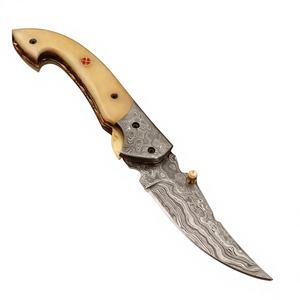 Cuchillos Plegables de Bolsillo de Grado Industrial con Hoja de Acero de Damasco Forjada a Mano y Mango de Madera Hechos a Mano, Personalizables, con Punta Caída, Venta al por Mayor - Product Image 1