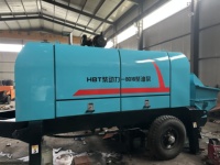 Pompa Beton Diesel Tekanan Tinggi 25-30MPa untuk Konstruksi Besar dan Pengangkutan Beton