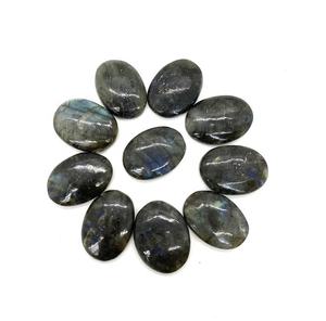 Pierre de palmier labradorite sacrée en gros pierre de guérison polie pour l'orientation angélique nettoyage de l'aura d'amour inconditionnel - Product Image 5