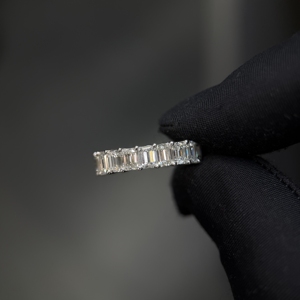 Anillo de Eternidad de Oro Sólido de 14K con Diamantes de Corte Esmeralda Cultivados en Laboratorio de 2.60 CTW para Mujer, Joyería Fina de Lujo para Aniversario de Bodas - Product Image 6