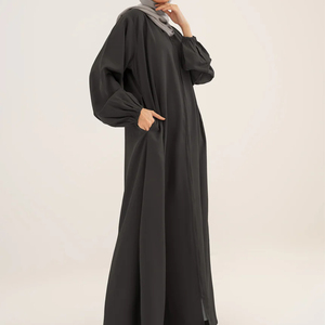 Solutions de personnalisation d'Abayas directement de l'usine pour les entreprises de mode et les collections en marque blanche - Product Image 1