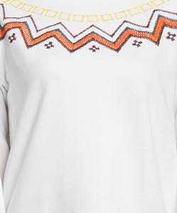 Vente en gros de nouveaux sweats d'hiver doux et chauds pour femmes couleurs personnalisées avec insigne de logo personnalisé sur le devant prix bon marché - Product Image 6