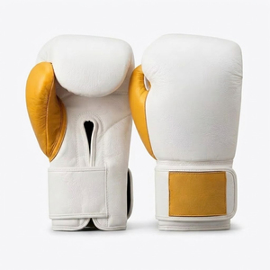 นวมชกมวยหนัง PU สีขาวและสีเหลือง พร้อมสายรัดข้อมือแบบปรับได้ด้วยเวลโคร - Product Image 1