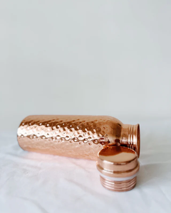 Bouteille à pression en cuivre martelé, personnalisable, écologique, style antique, pour fêtes, pique-niques et cuisine - Product Image 6