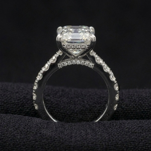 Bague de luxe en diamant taille émeraude 10,3 carats, solitaire 8,5 carats en platine PT950, certifiée IGI, chef-d'œuvre pour fiançailles et mariage - Product Image 5