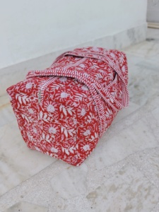 Bolsa de Viaje de Algodón Puro Ecológica Hecha a Mano SHREE, Plegable, Resistente, Acolchada, con Cierre de Cremallera, 20x10, India - Product Image 4