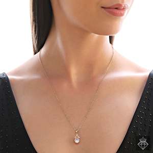 สร้อยคอประดับจี้เพชรเม็ดเดี่ยวสีทองแบบพรีเมี่ยม - Product Image 1