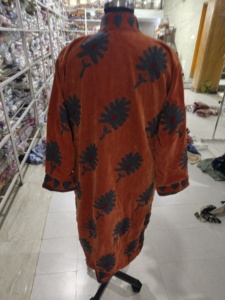 <b>Women</b> Long Velour <b>Robe</b> Full Length Mandarin Collar Hand Embroidered Floral Pattern Zipper Closure Winter Cozy Soft Outerwear - Product Image 6