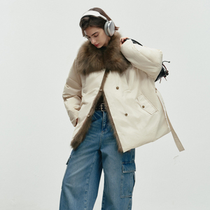 Manteau d'extérieur chaud pour femme, collection Automne-Hiver 2026, court, en duvet de canard blanc 90%, avec fourrure de renard unie, épaisse et respirante, à pompons en fourrure et fermeture éclair - Product Image 4