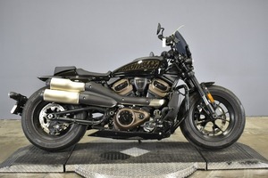 มอเตอร์ไซค์ครุยเซอร์รุ่นใหม่ Sportster S สีดำ Vivid Black ของแท้จากสหรัฐอเมริกา ขนาด 1000-1500 ซีซี ความเร็วสูงสุด >80 กม./ชม. พร้อมส่งฟรี - Product Image 4