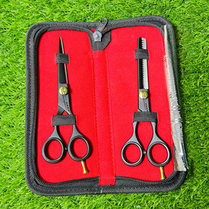 2 paires de ciseaux de coiffure professionnels en acier noir de 6,0 pouces à lame tranchante, avec petite vis dorée, pour effilage et coupe en salon - Product Image 3