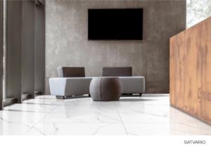 Azulejos de porcelana contemporáneos con superficie Satvario de 60x120cm, 600x1200mm, tamaño 24x48 para espacios interiores de lujo. - Product Image 4