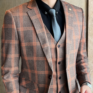 Costume pour homme de style britannique en laine viscose/polyester, motif à carreaux, simple boutonnage, col cranté, coupe classique - Product Image 2
