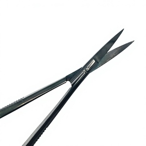 Ciseaux professionnels à ressort en plasma noir pour sourcils, en acier inoxydable argenté, couleur et logo personnalisés, instruments de beauté - Product Image 4