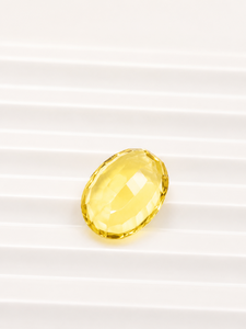 Pierre précieuse jaune en quartz citron synthétique (créé en laboratoire) de qualité AAA+, taille brillante, facettée, 17x13mm, 2.5g, en vrac, vente en gros - Product Image 4
