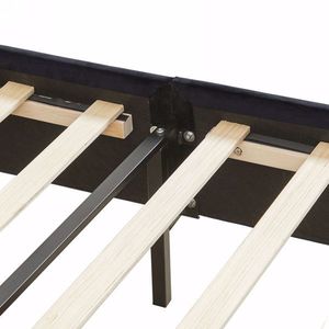 Lit Chesterfield vintage à dossier haut avec tête de lit capitonnée, revêtement en velours, assemblage facile, support en lattes de bois - Product Image 5