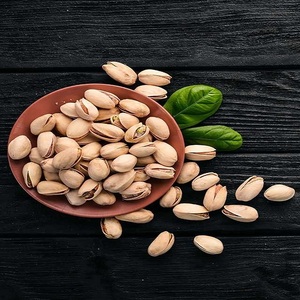 Pistachos Crudos Orgánicos - Alta Calidad, Rico Sabor a Nuez y Textura Crujiente para Refrigerios Saludables y Uso en Repostería/Culinaria - Product Image 4